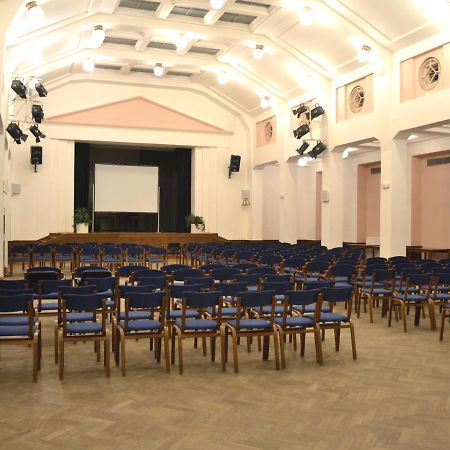Hostel Masarykova Prague Ngoại thất bức ảnh