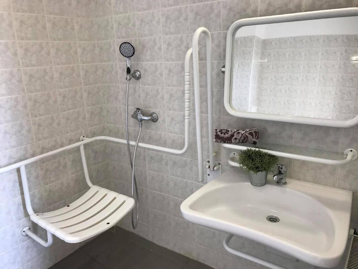 Hostel Masarykova Prague Ngoại thất bức ảnh