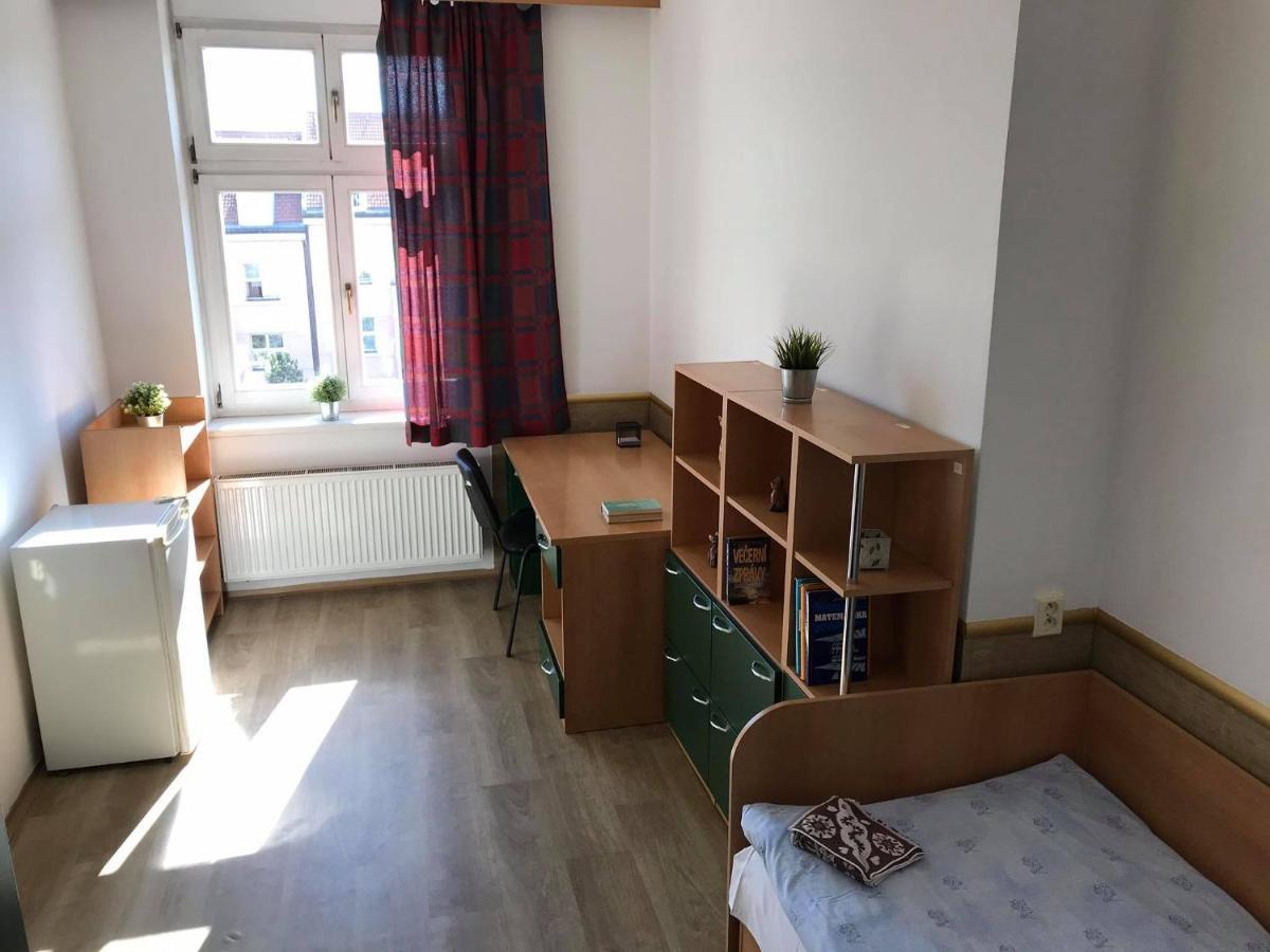 Hostel Masarykova Prague Ngoại thất bức ảnh