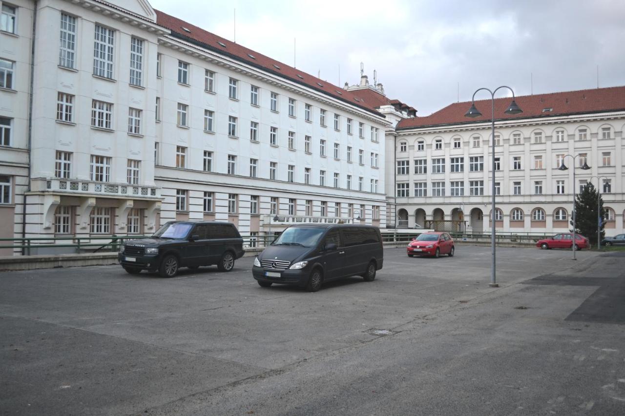 Hostel Masarykova Prague Ngoại thất bức ảnh