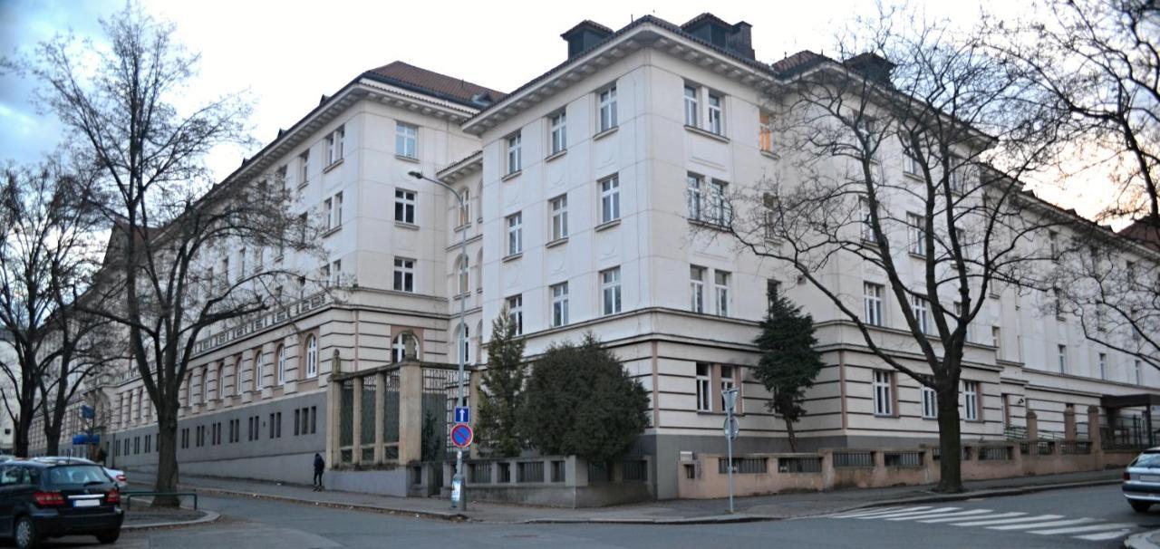 Hostel Masarykova Prague Ngoại thất bức ảnh